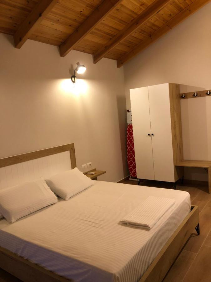 Amazing Familiar Apartments And Rooms Sarandë Eksteriør billede