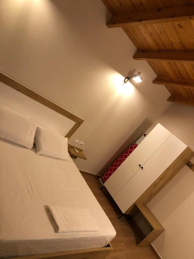 Amazing Familiar Apartments And Rooms Sarandë Eksteriør billede