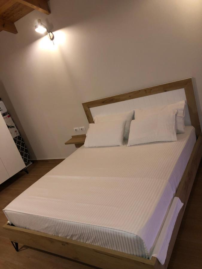 Amazing Familiar Apartments And Rooms Sarandë Eksteriør billede