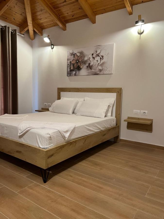 Amazing Familiar Apartments And Rooms Sarandë Eksteriør billede